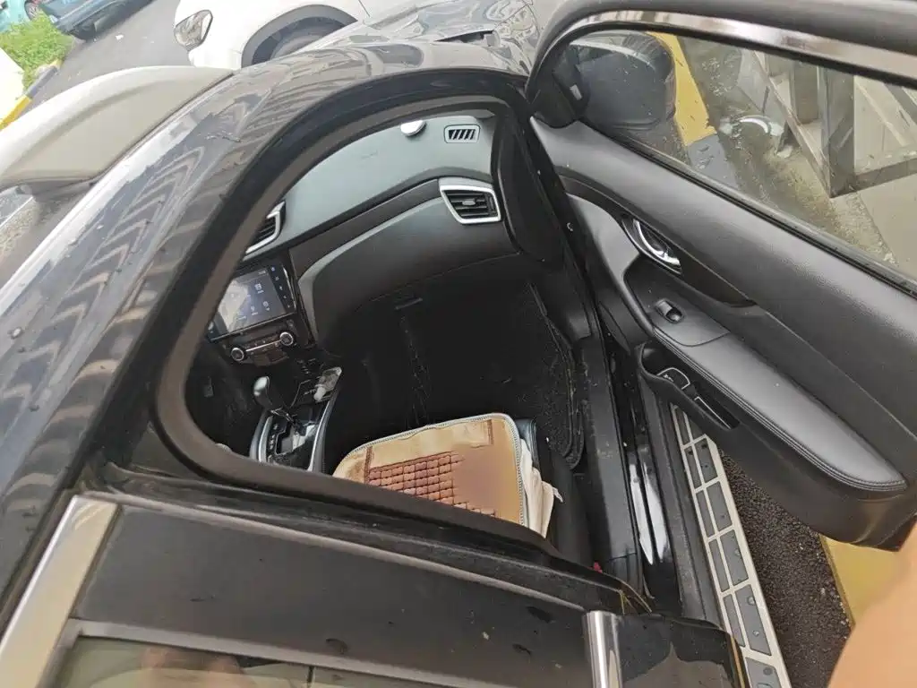 Nissan X-Trail — миниатюра 18