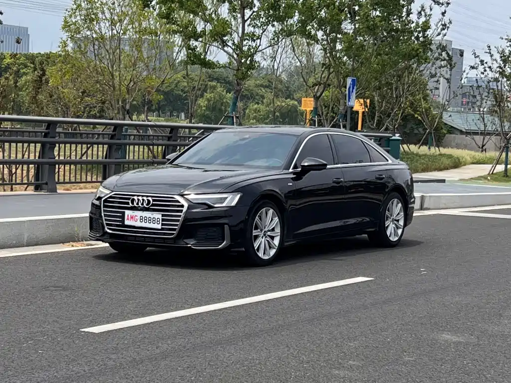 2022 Audi A6 - zdjęcie 1 z 9