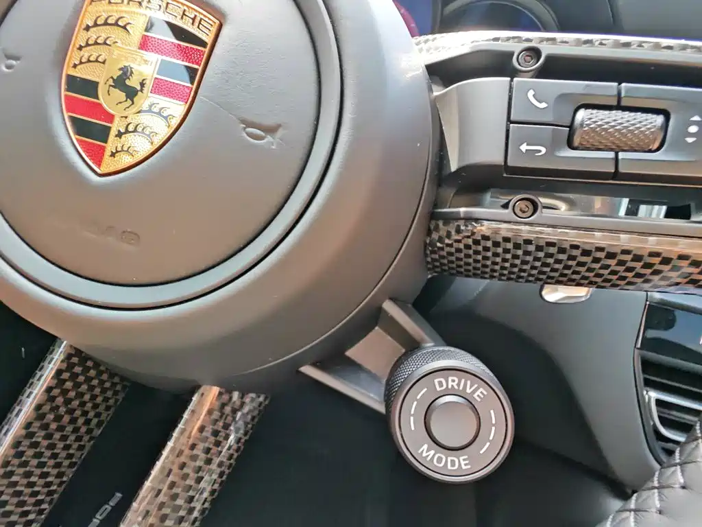 Porsche Macan — миниатюра 31