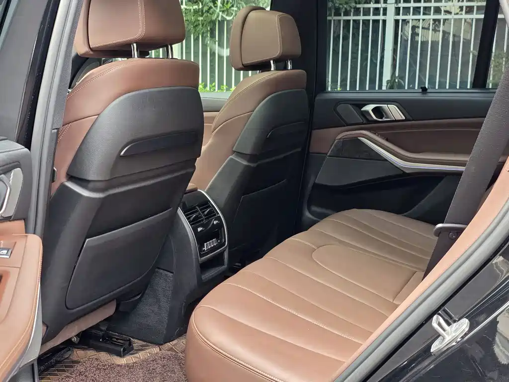 BMW X5 (Import) — миниатюра 7