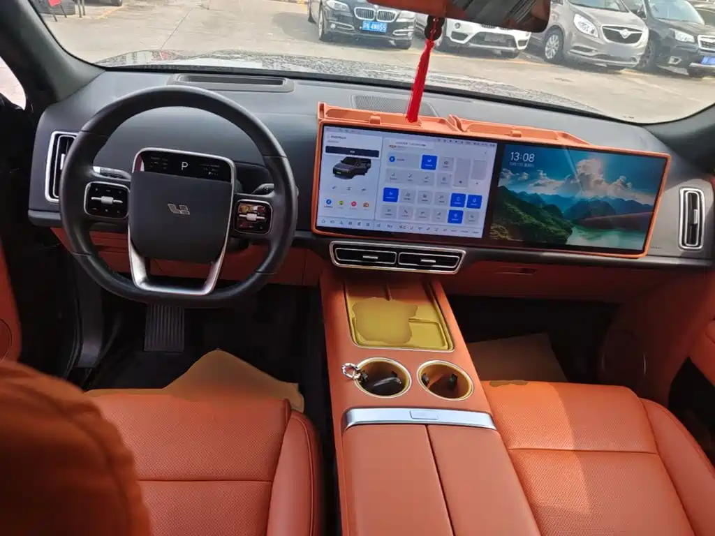 Li Auto Li L8 — миниатюра 10
