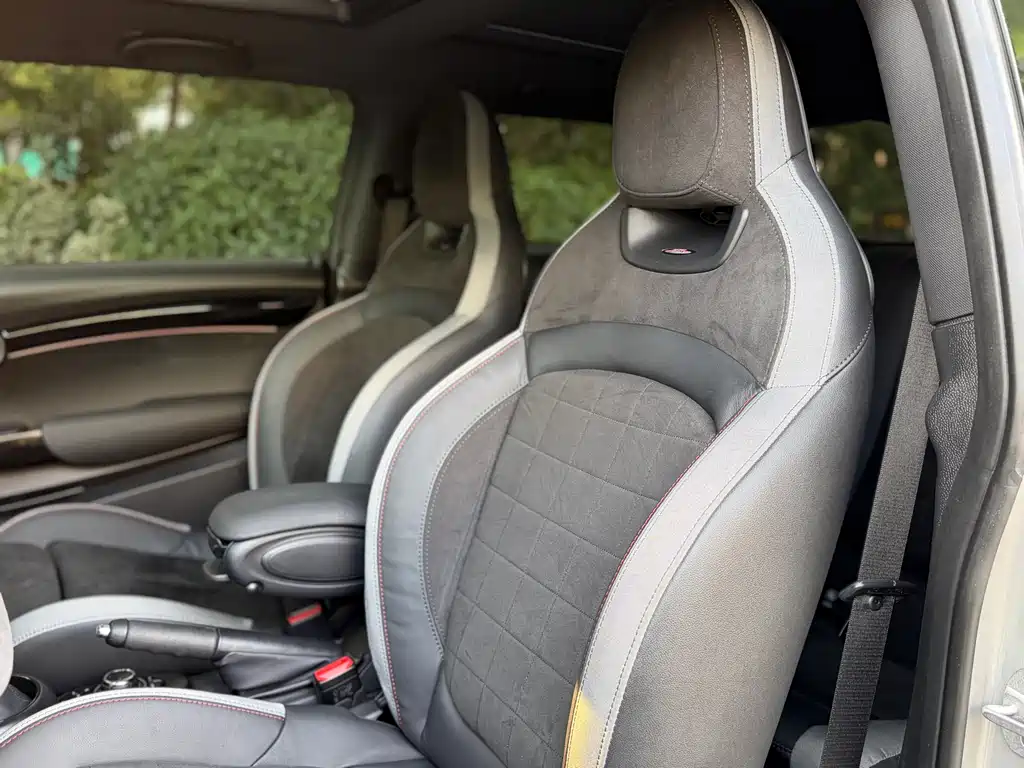 Mini JCW 2023 2.0T JOHN COOPER WORKS ALL-IN
