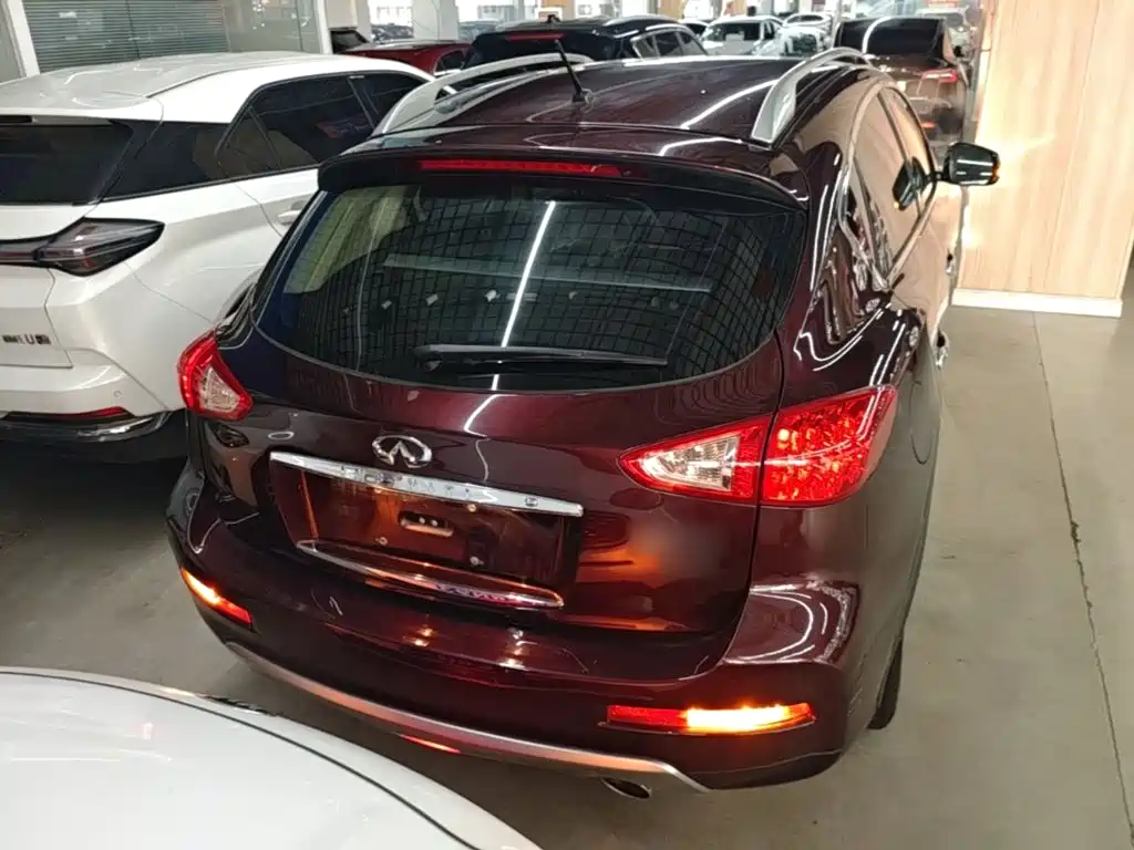 Infiniti QX50 — миниатюра 6