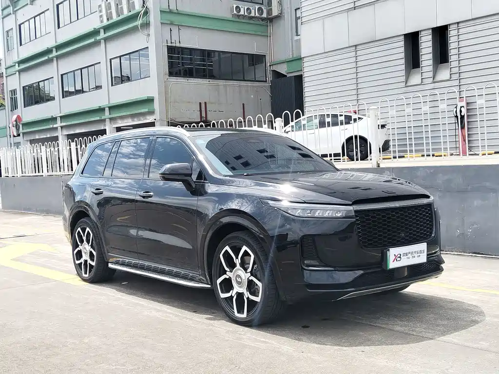 Li Auto ONE 2021 6 мест