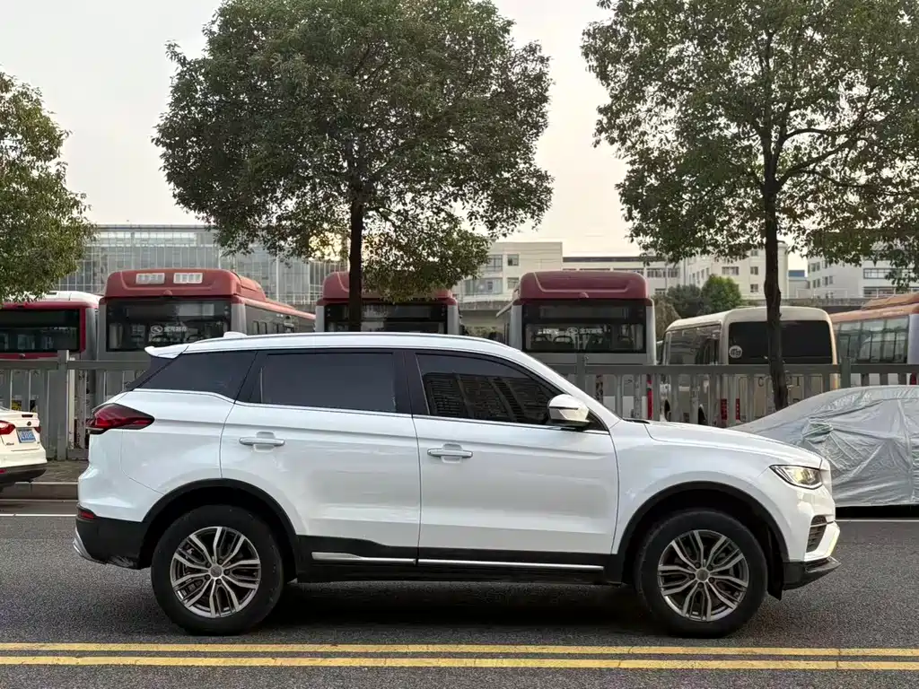 GEELY AUTOMOBILE BOYUE