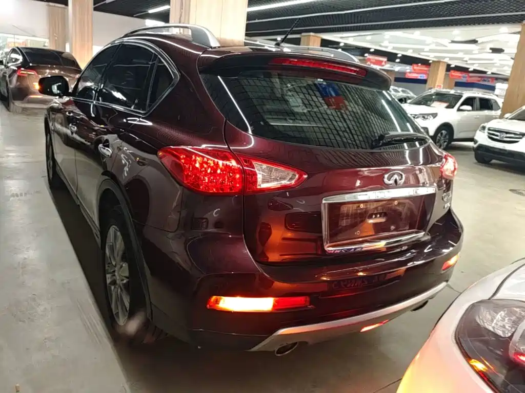 Infiniti QX50 — миниатюра 5