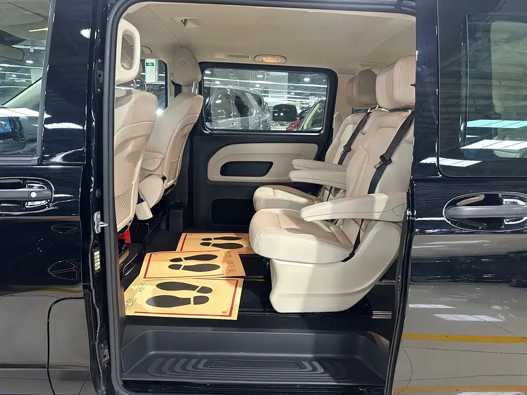 Mercedes-Benz Vito — миниатюра 5