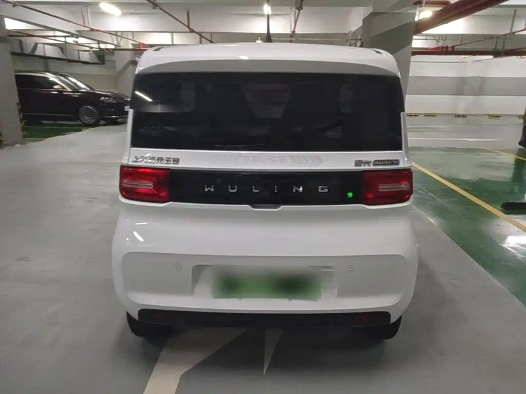 Wuling MINIEV — миниатюра 6