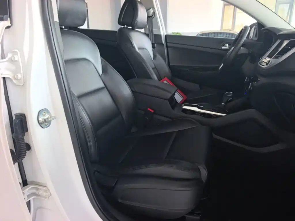 Hyundai Tucson — миниатюра 25