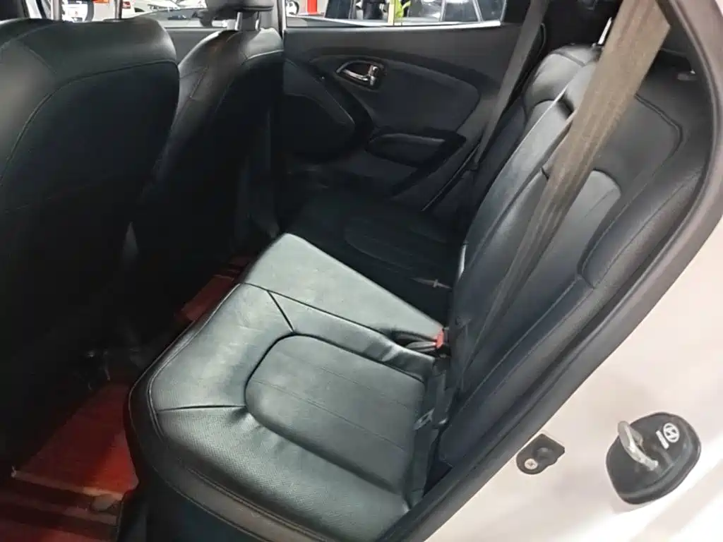Hyundai ix35 — миниатюра 17