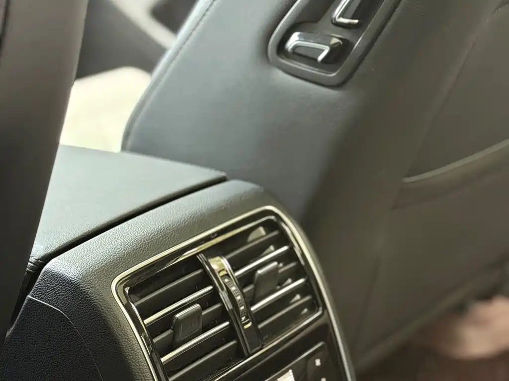 Volkswagen Magotan — миниатюра 11