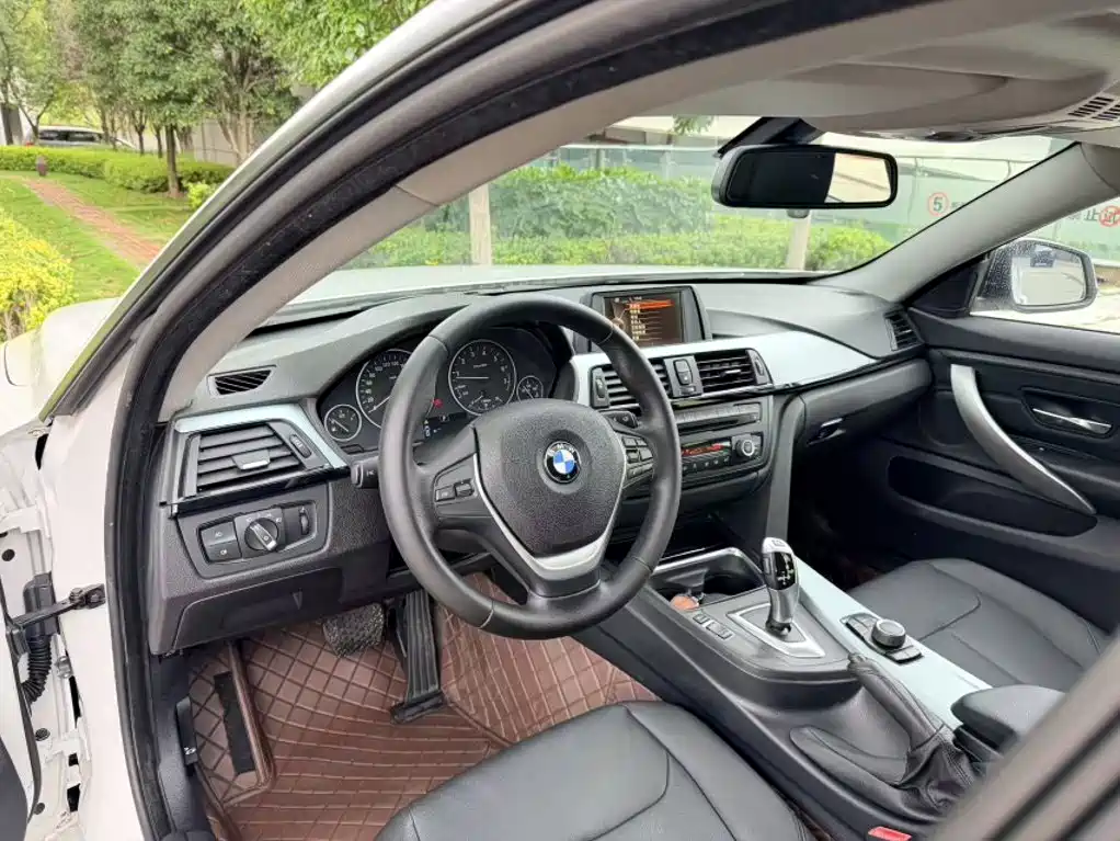 BMW 4 Series — миниатюра 14
