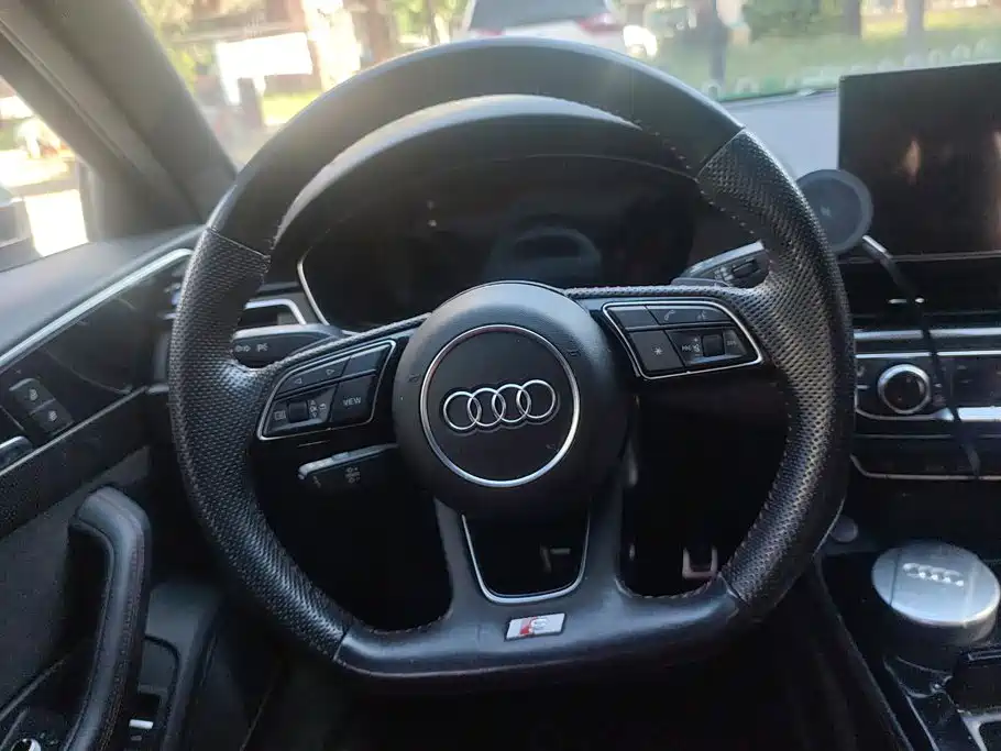 Audi S4 — миниатюра 15
