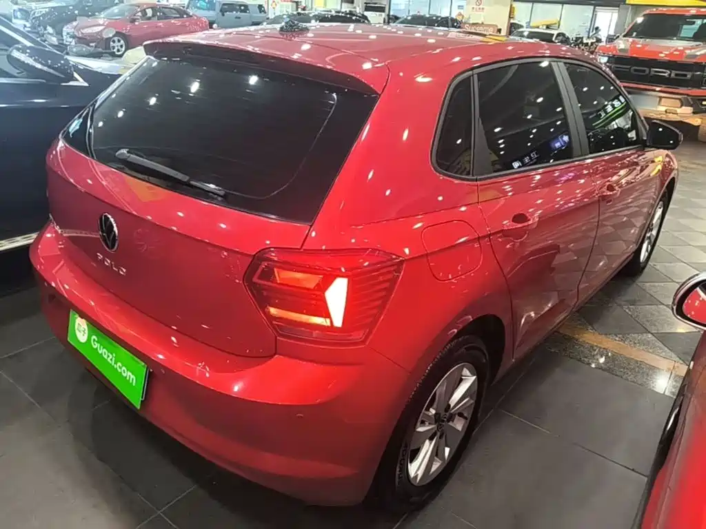 Volkswagen Polo — миниатюра 7