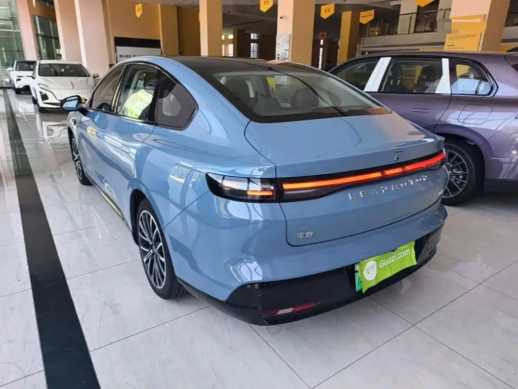 Leapmotor Ноль один. — миниатюра 5