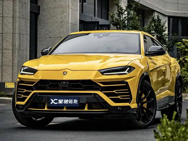lamborghini urus