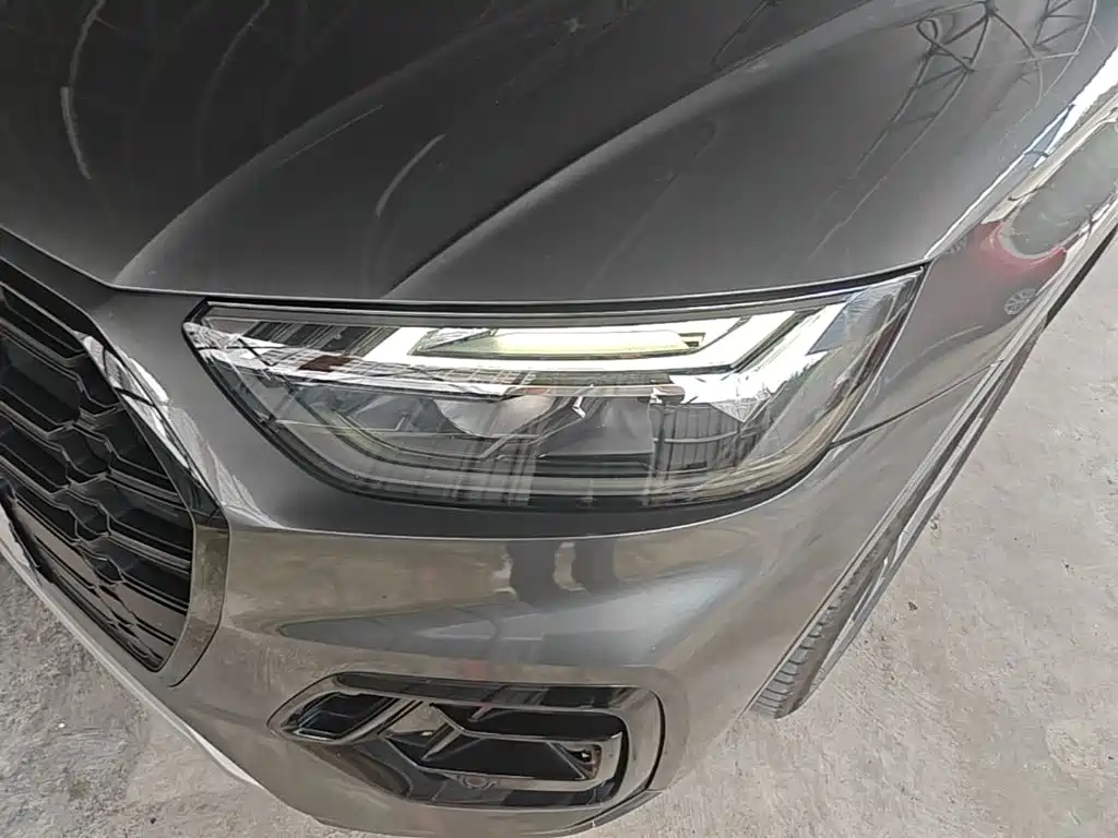 Audi Q5L — миниатюра 24