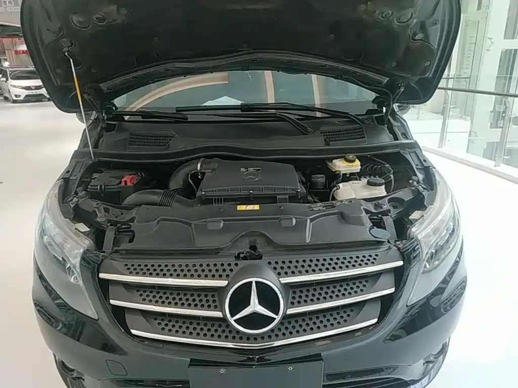 Mercedes-Benz Vito — миниатюра 20