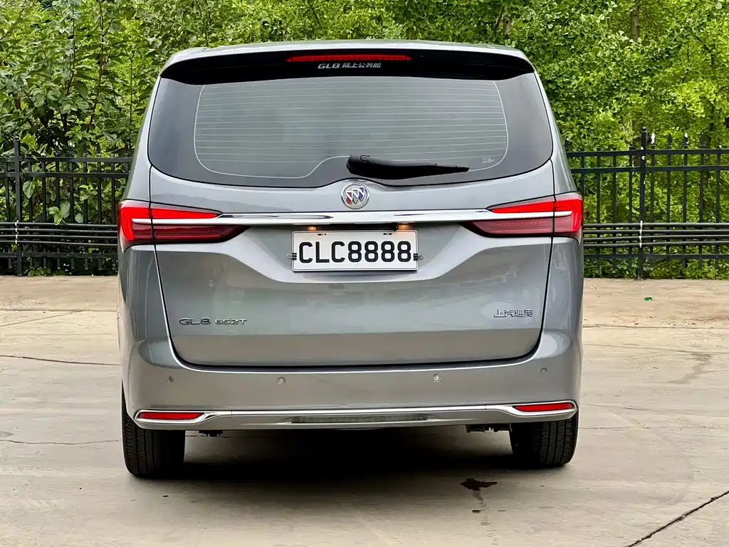 Buick GL8 — миниатюра 6