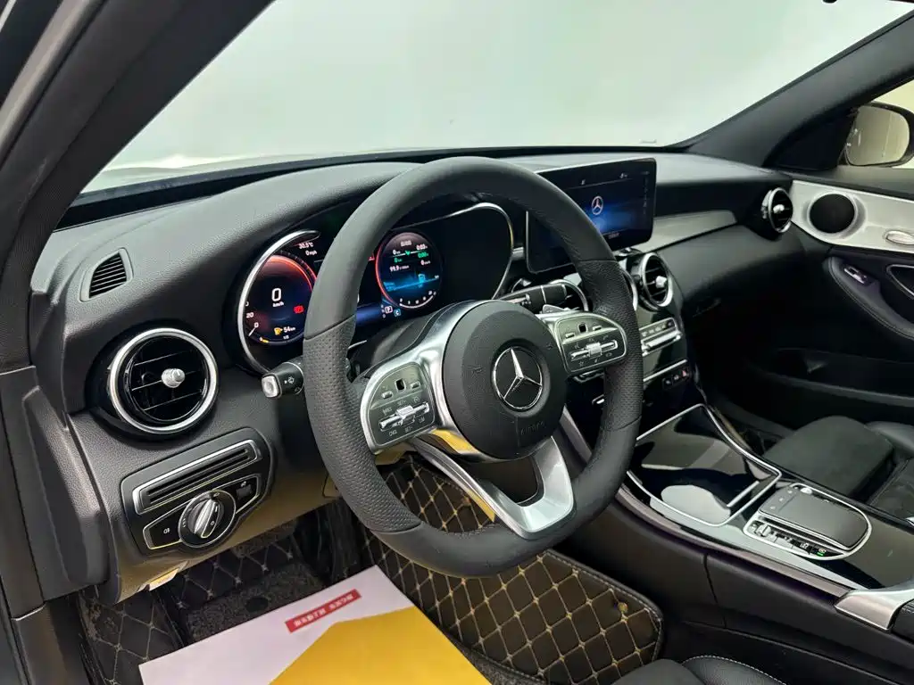 Mercedes-Benz C-Class — миниатюра 18