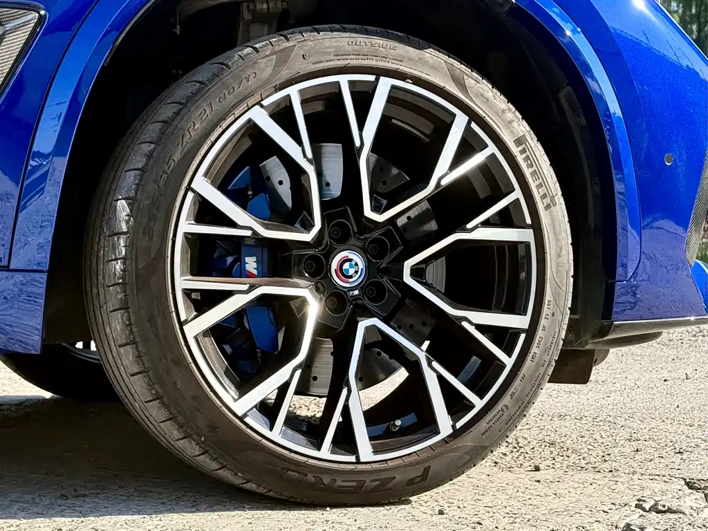 BMW X5 M — миниатюра 4