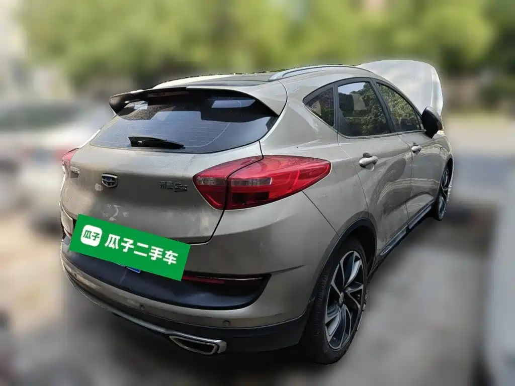 Geely Emgrand GS — миниатюра 4