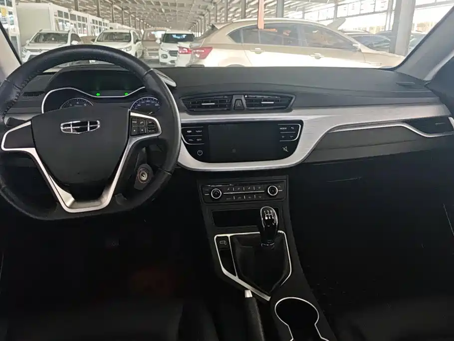 Geely Vision — миниатюра 12