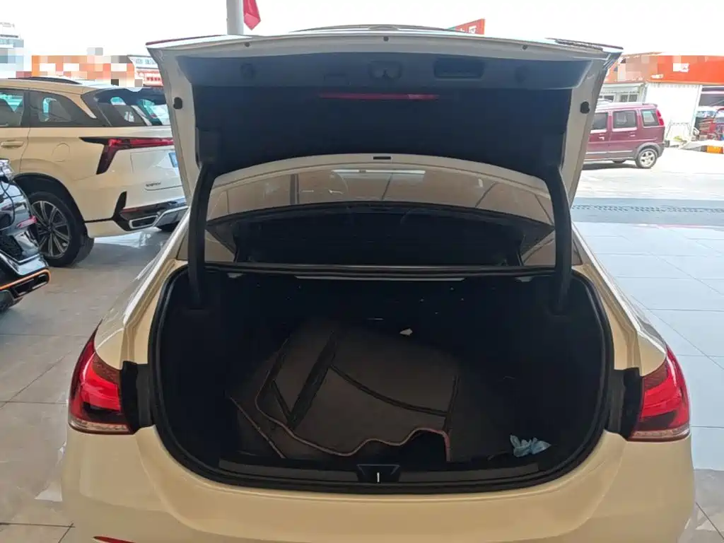 Mercedes-Benz A-Class — миниатюра 19