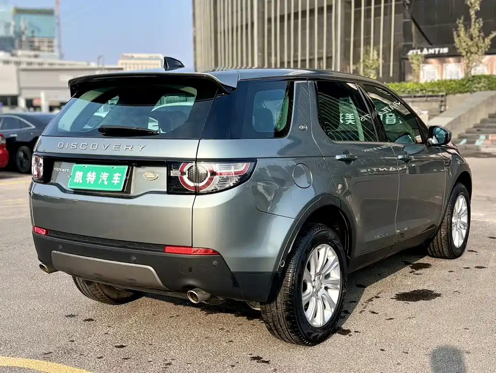 Land Rover Discovery Sport — миниатюра 13