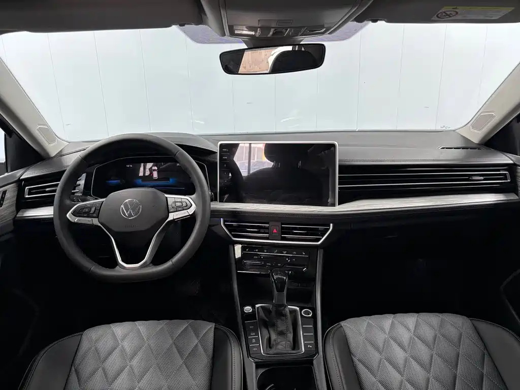 Volkswagen Sagitar — миниатюра 7