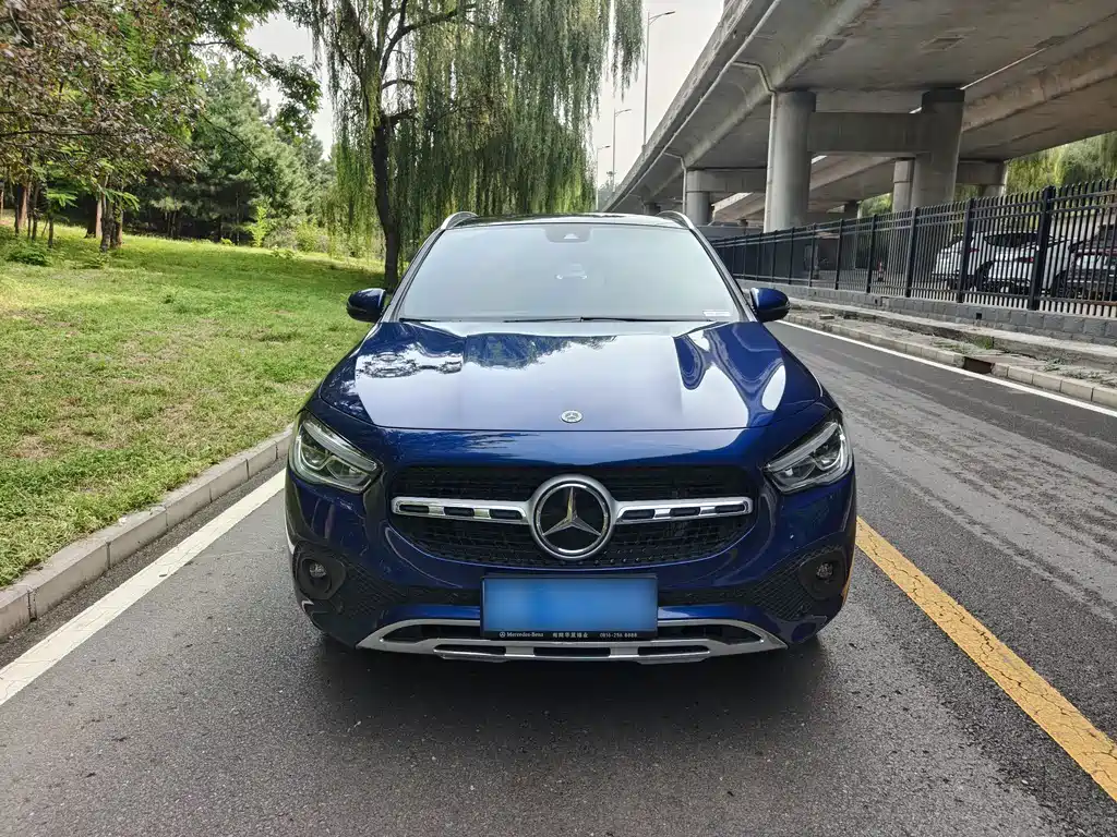 Mercedes-Benz GLA — миниатюра 2