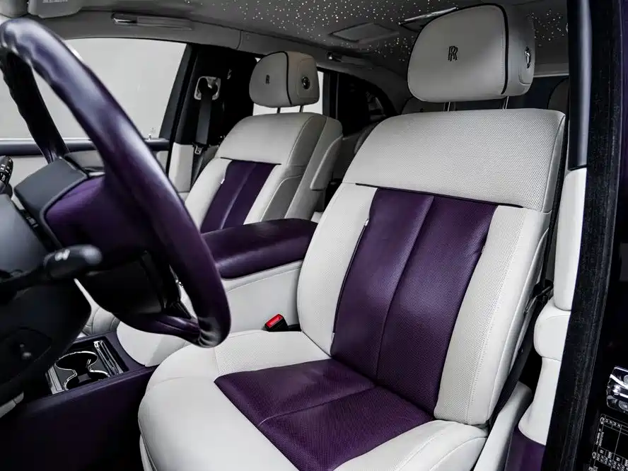 Rolls-Royce Phantom 6.7T Long Wheelbase Edition, фото 8