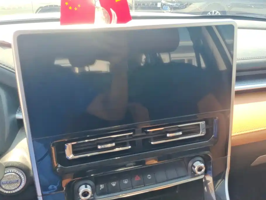 Haval M6 — миниатюра 13