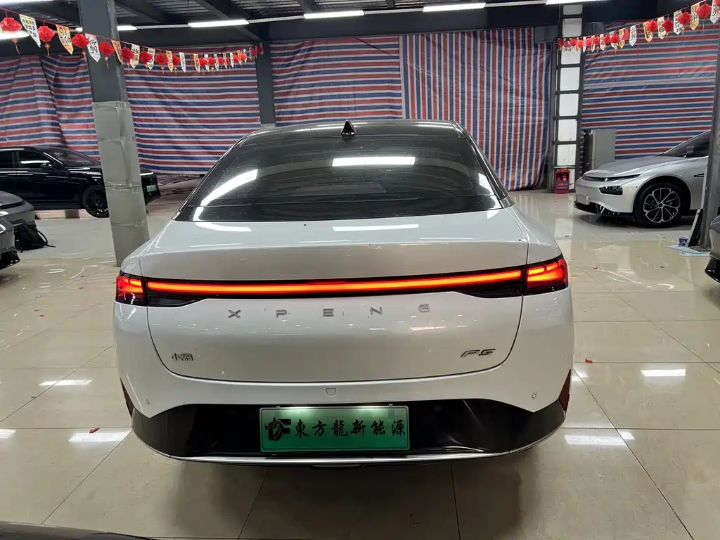XPeng P5 — миниатюра 7