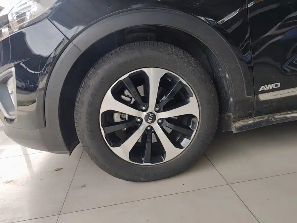 Kia Sorento — миниатюра 23