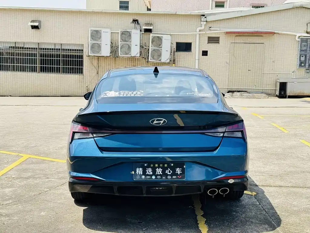 Hyundai Elantra — миниатюра 8