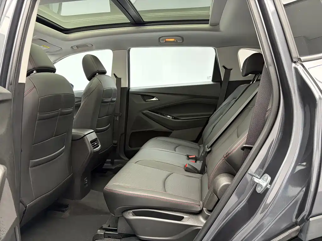 Chevrolet Volando — миниатюра 16