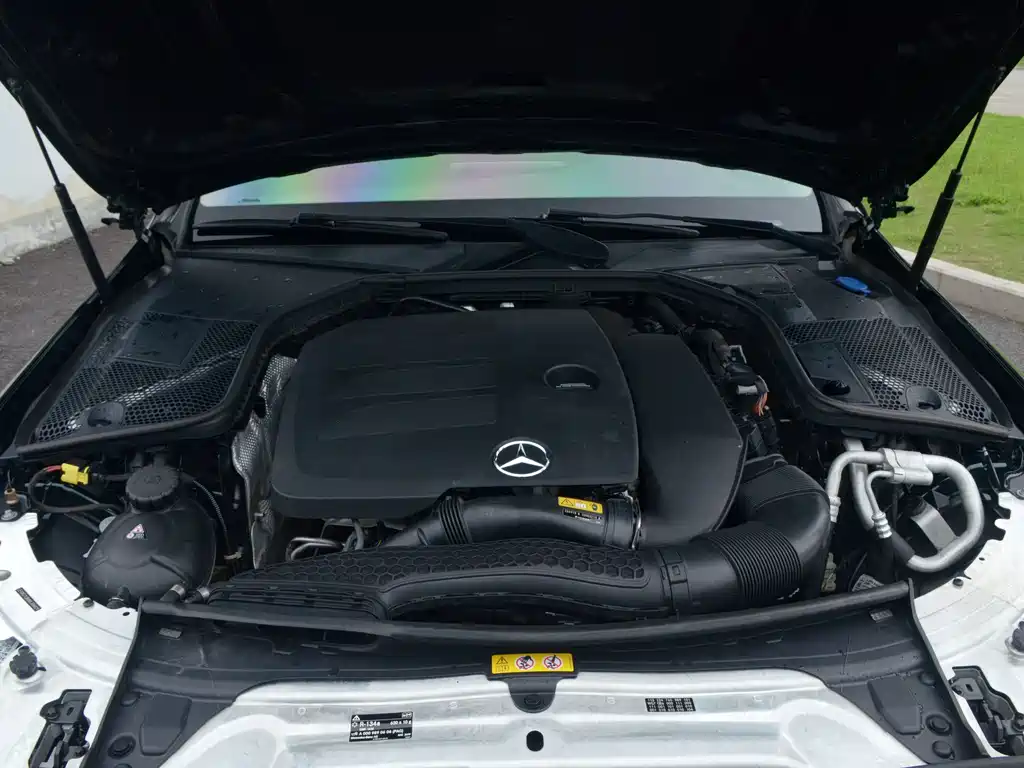 Mercedes-Benz C-Class — миниатюра 8