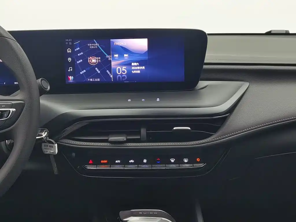 Buick Verano — миниатюра 12