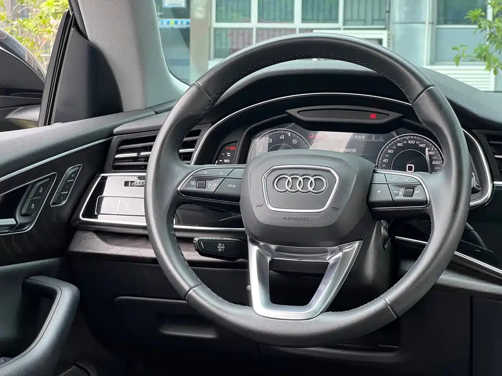 Audi Q8 — миниатюра 19