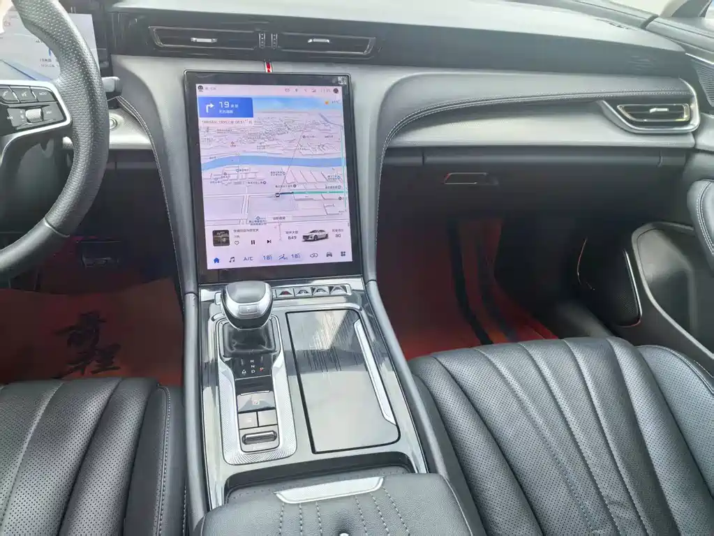 Hongqi Hongqi H5 — миниатюра 10