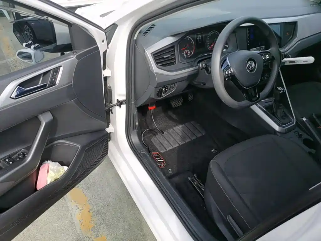 Volkswagen Polo — миниатюра 16