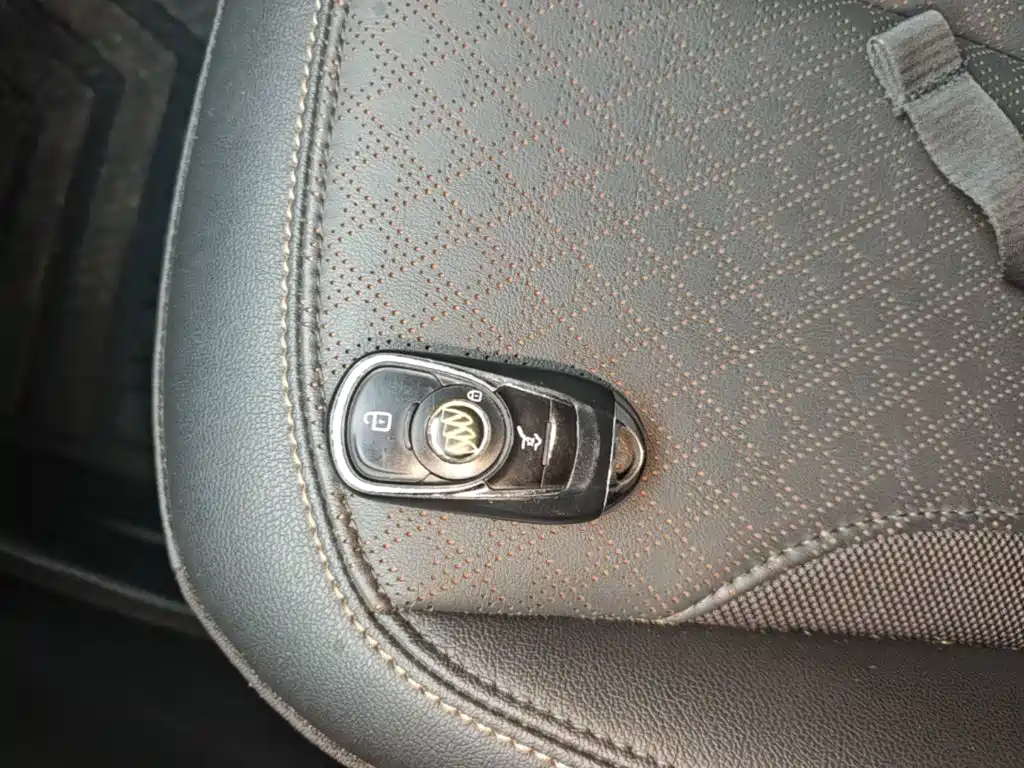 Buick Verano — миниатюра 9