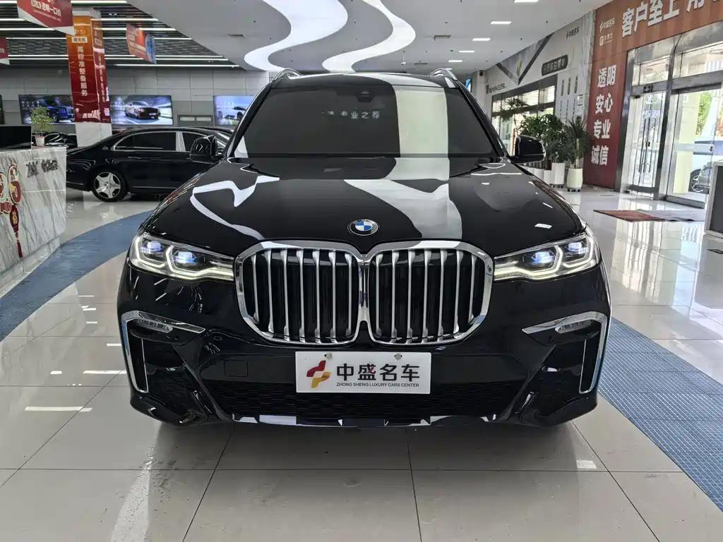 BMW X7 2022 xDrive40i Premium M Sport