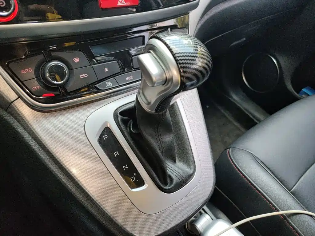 Haval M6 — миниатюра 10