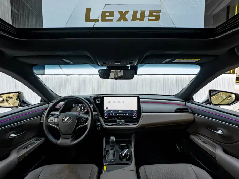 Lexus ES — миниатюра 14