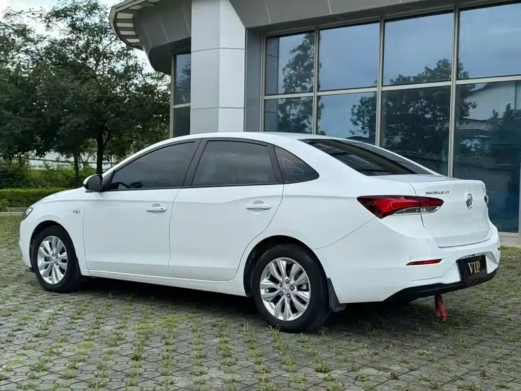 Buick Excelle — миниатюра 23