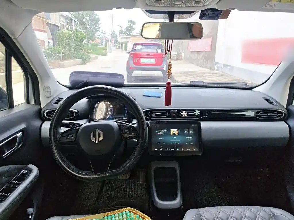 Leapmotor Leapmotor T03 — миниатюра 6