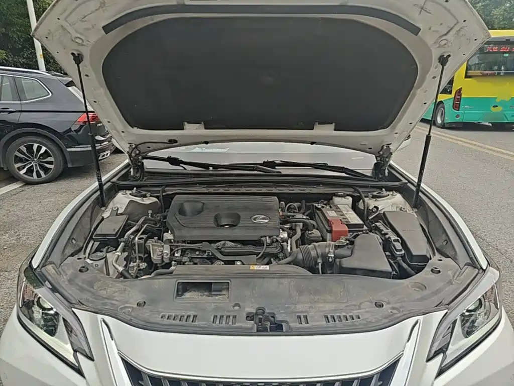 Lexus ES — миниатюра 20