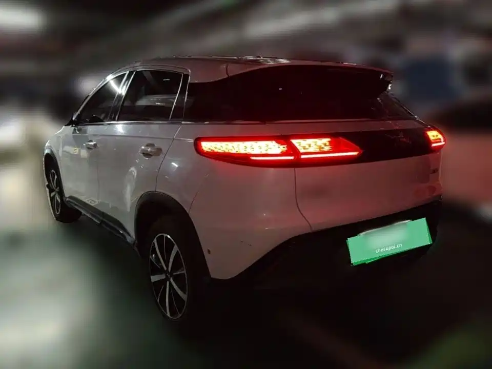 XPeng G3 — миниатюра 24